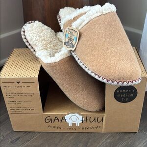 GAAHUU Chill Guard warmth,indoor/outdoor nonslip, sole,memory foam comfy slipper
